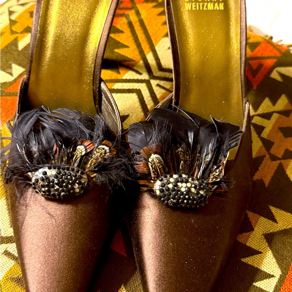 Size8 four inch heels satin as well, real feathers  of the shoes, Never worn